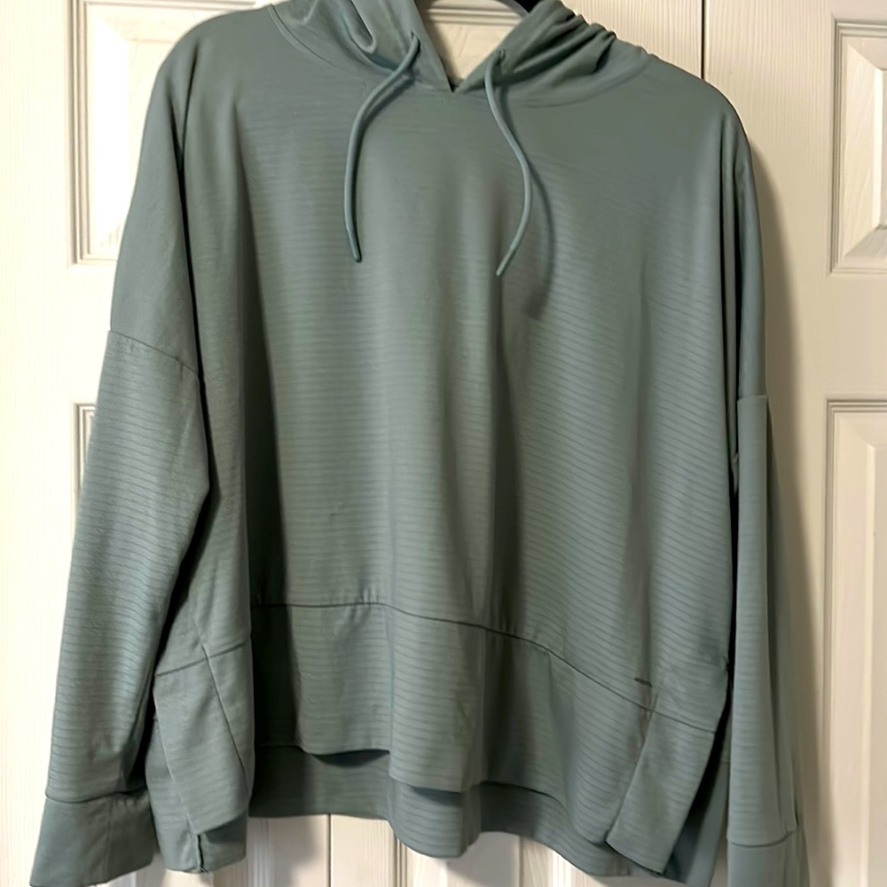 Cute hooded layer